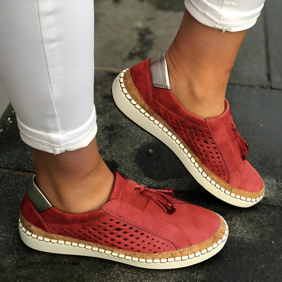 LYSSA | Lightweight Everyday Slip-Ons